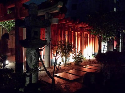 博多ライトアップウォークの櫛田神社の鳥居