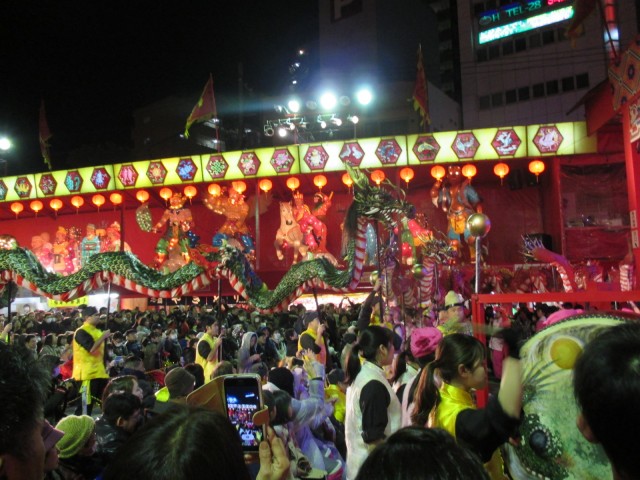 長崎ランタンフェスティバルの龍踊り