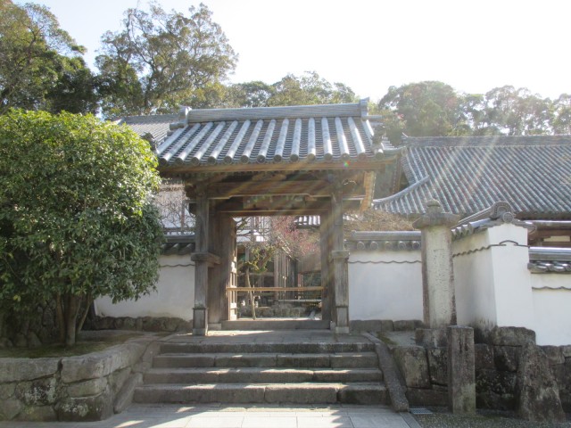 光明禅寺の門