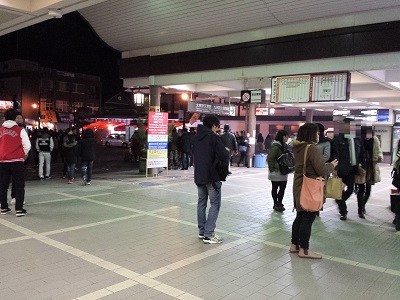 初詣の太宰府駅
