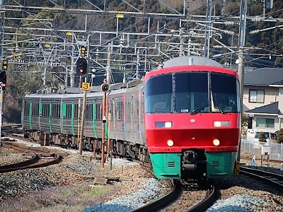 博多駅から武雄温泉駅までの行き方