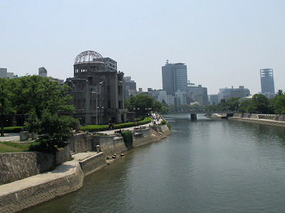 原爆ドームと平和記念公園の徒歩ルート